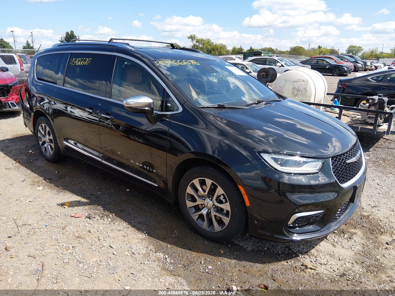 2C4RC1N76PR****** · 2023 CHRYSLER PACIFICA HYBRID PINNACLE