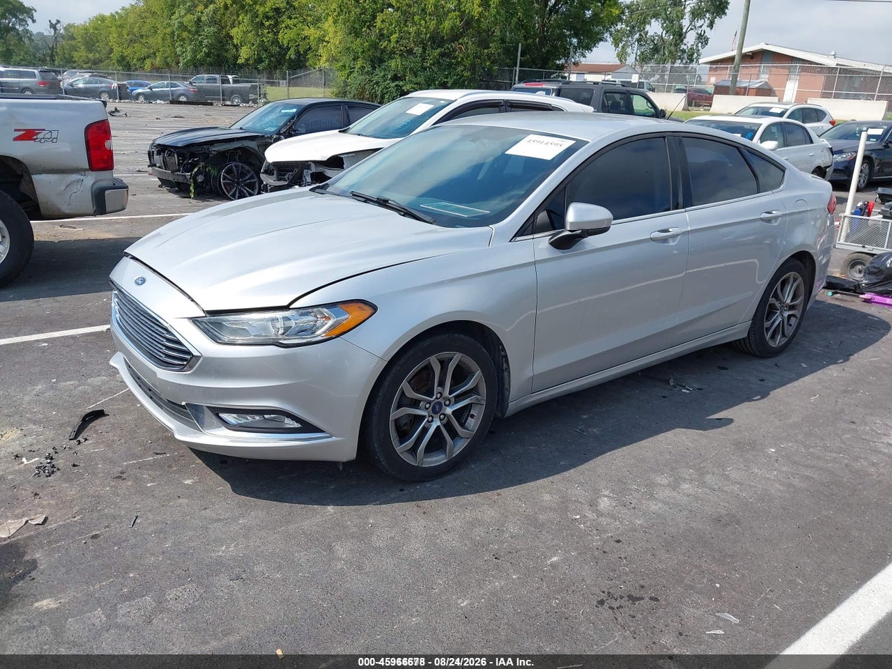 2017 FORD FUSION SE · 2/11