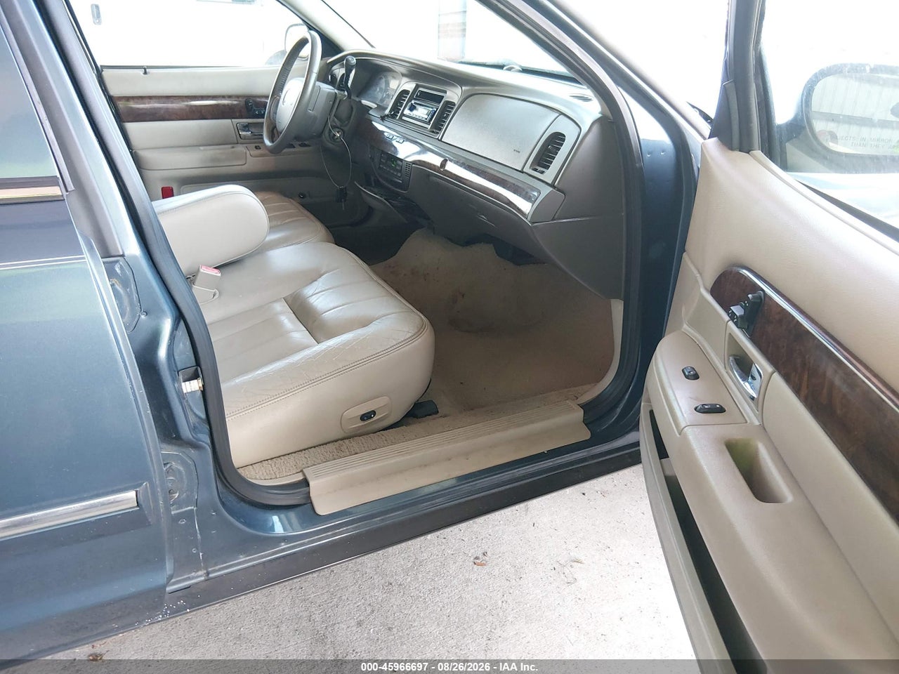 2008 MERCURY GRAND MARQUIS LS · 5/11