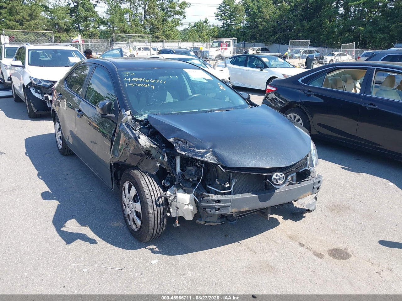 2015 TOYOTA COROLLA LE · 6/11