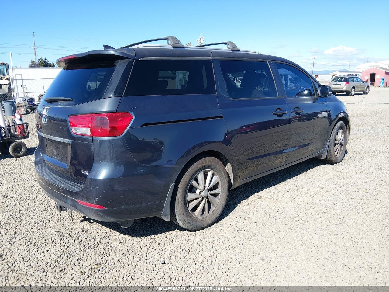 2016 KIA SEDONA LX · 4/11