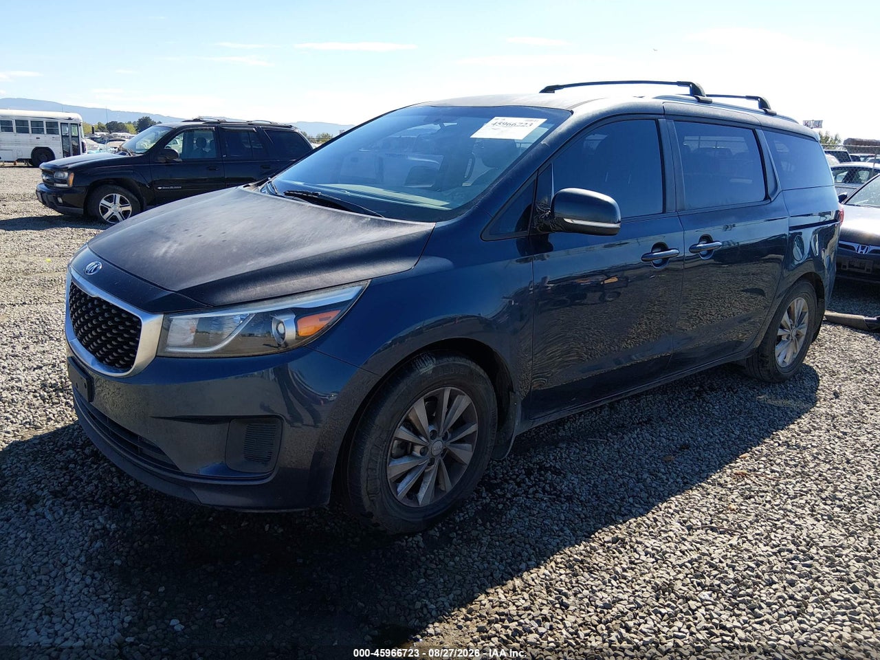 2016 KIA SEDONA LX · 2/11