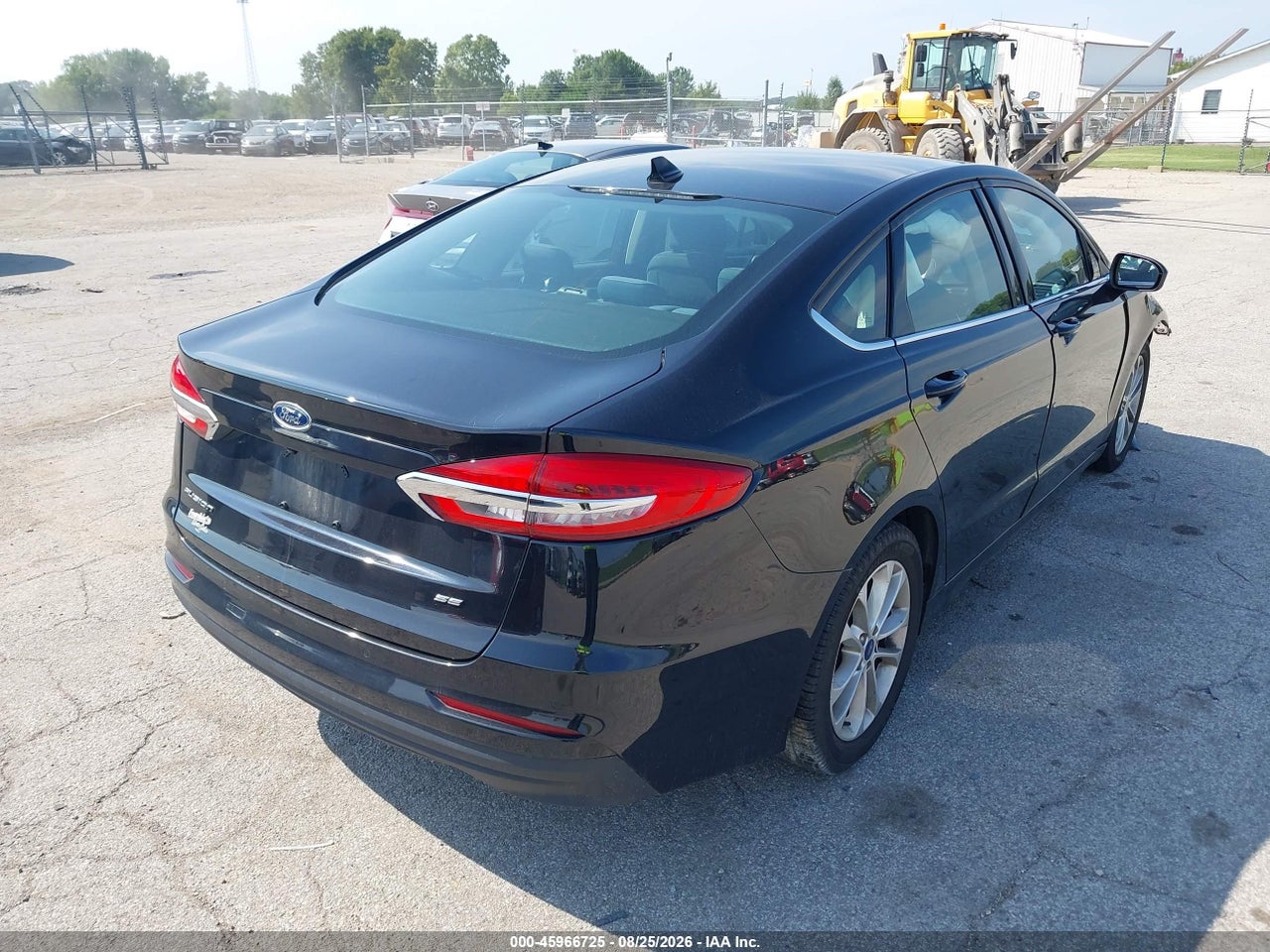 2019 FORD FUSION SE · 4/10