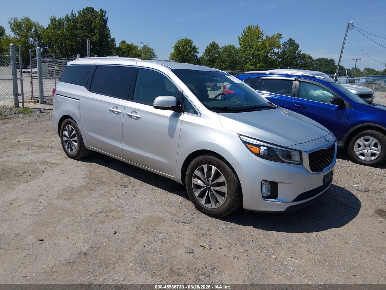 2015 KIA SEDONA SX