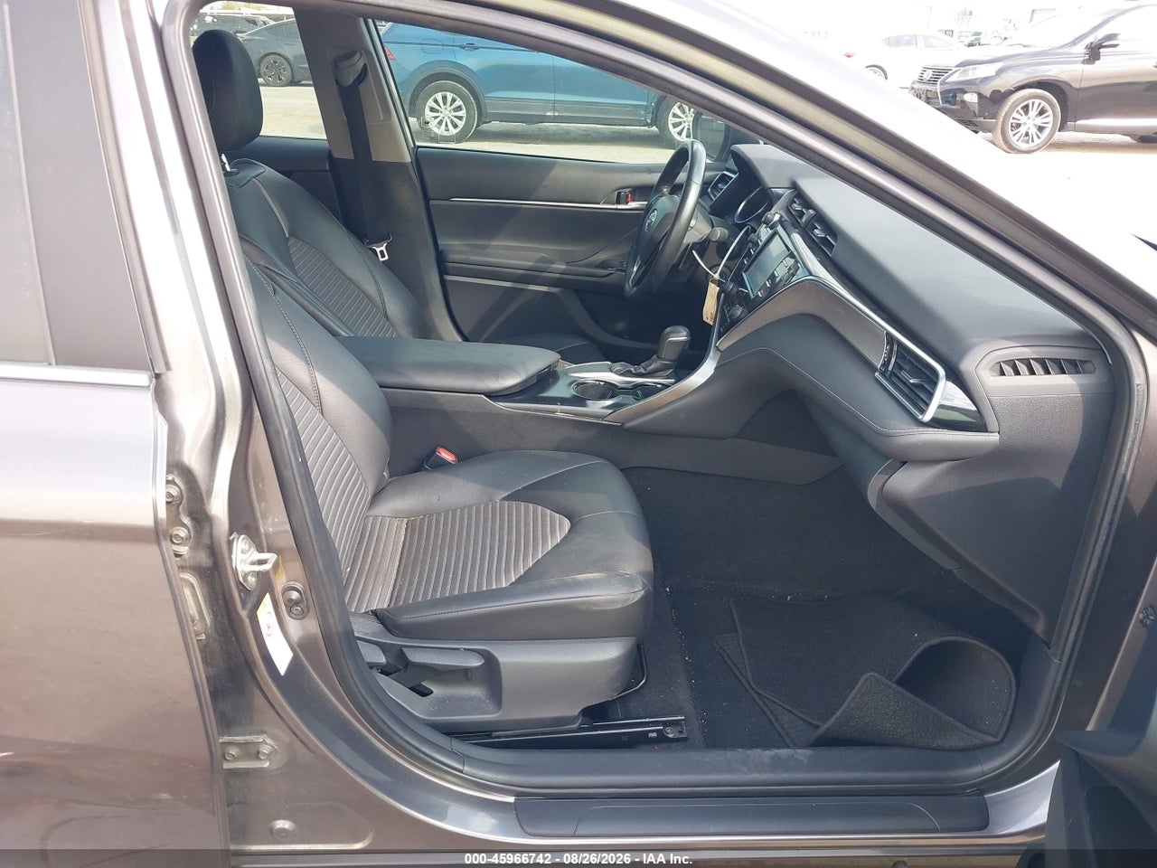 2018 TOYOTA CAMRY SE · 5/11