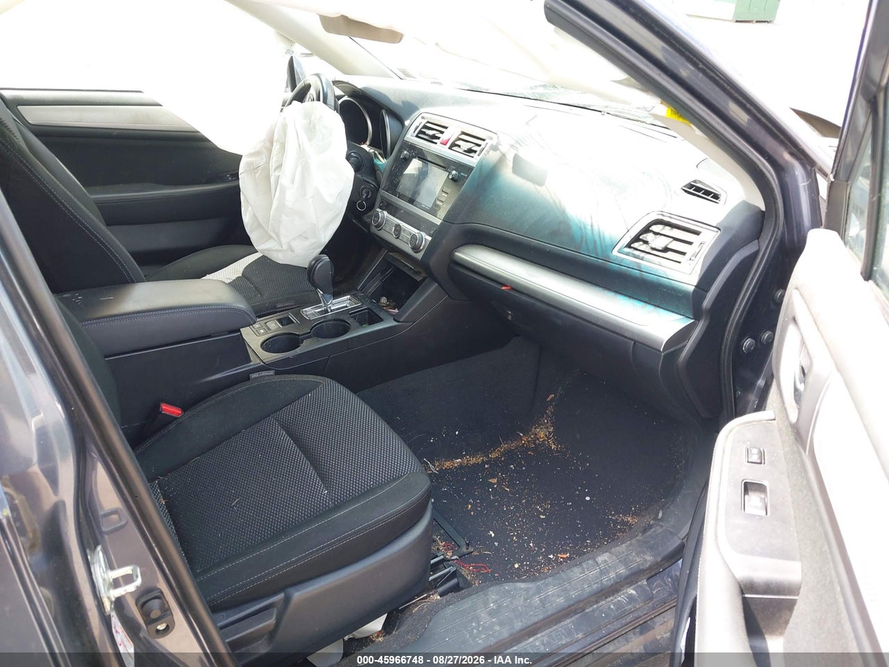 2017 SUBARU OUTBACK 2.5I PREMIUM · 5/11