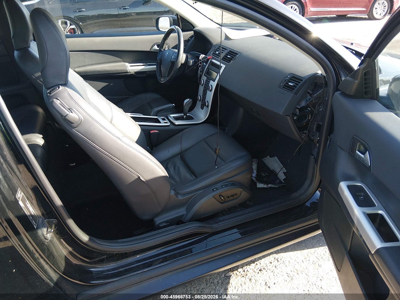 2012 VOLVO C30 T5 · 5/11
