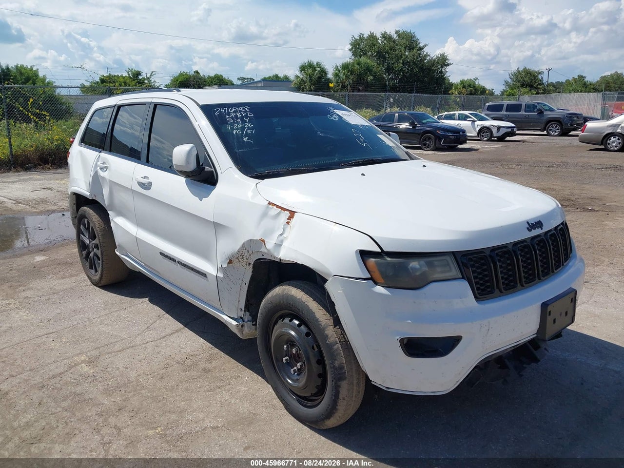 2021 JEEP GRAND CHEROKEE LAREDO X 4X2 · 6/11