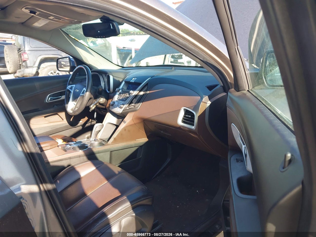 2011 CHEVROLET EQUINOX LTZ · 5/11