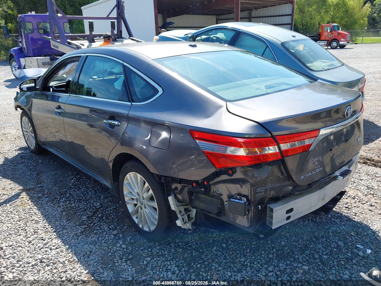 2014 TOYOTA AVALON HYBRID XLE TOURING · 3/10