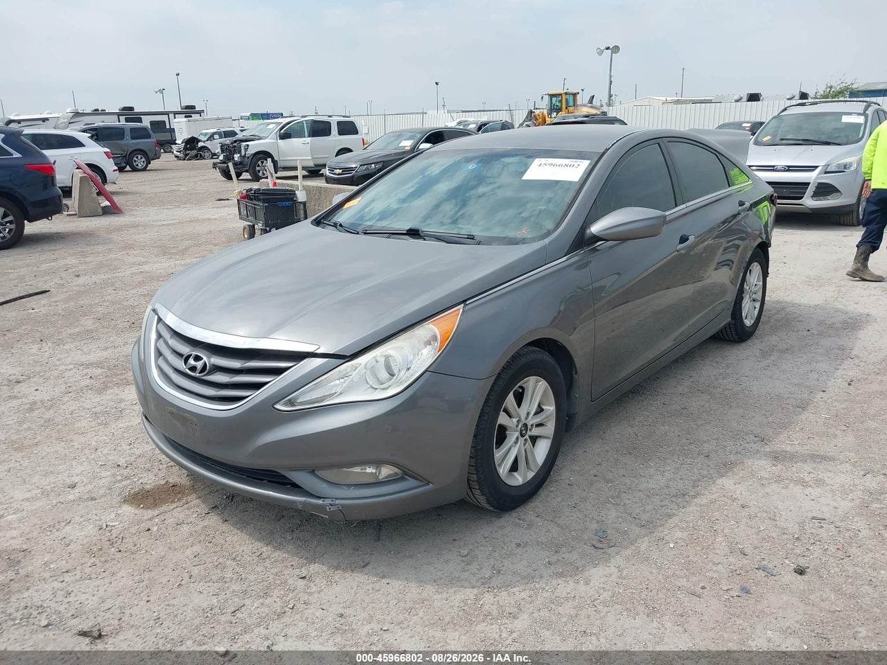 2013 HYUNDAI SONATA GLS · 2/11