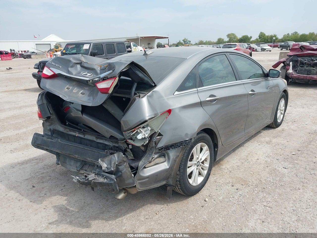 2013 HYUNDAI SONATA GLS · 4/11