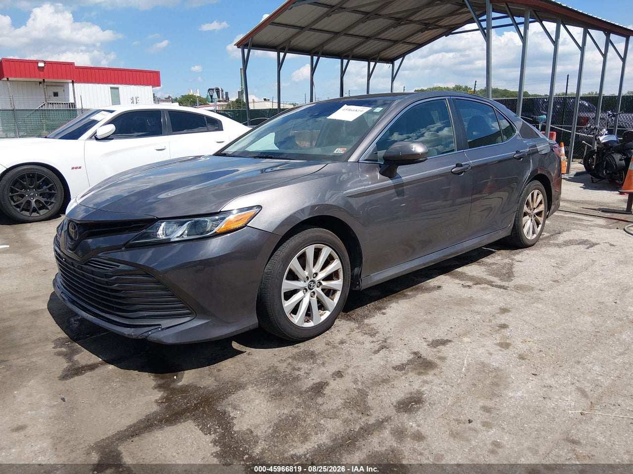 2018 TOYOTA CAMRY LE · 2/11