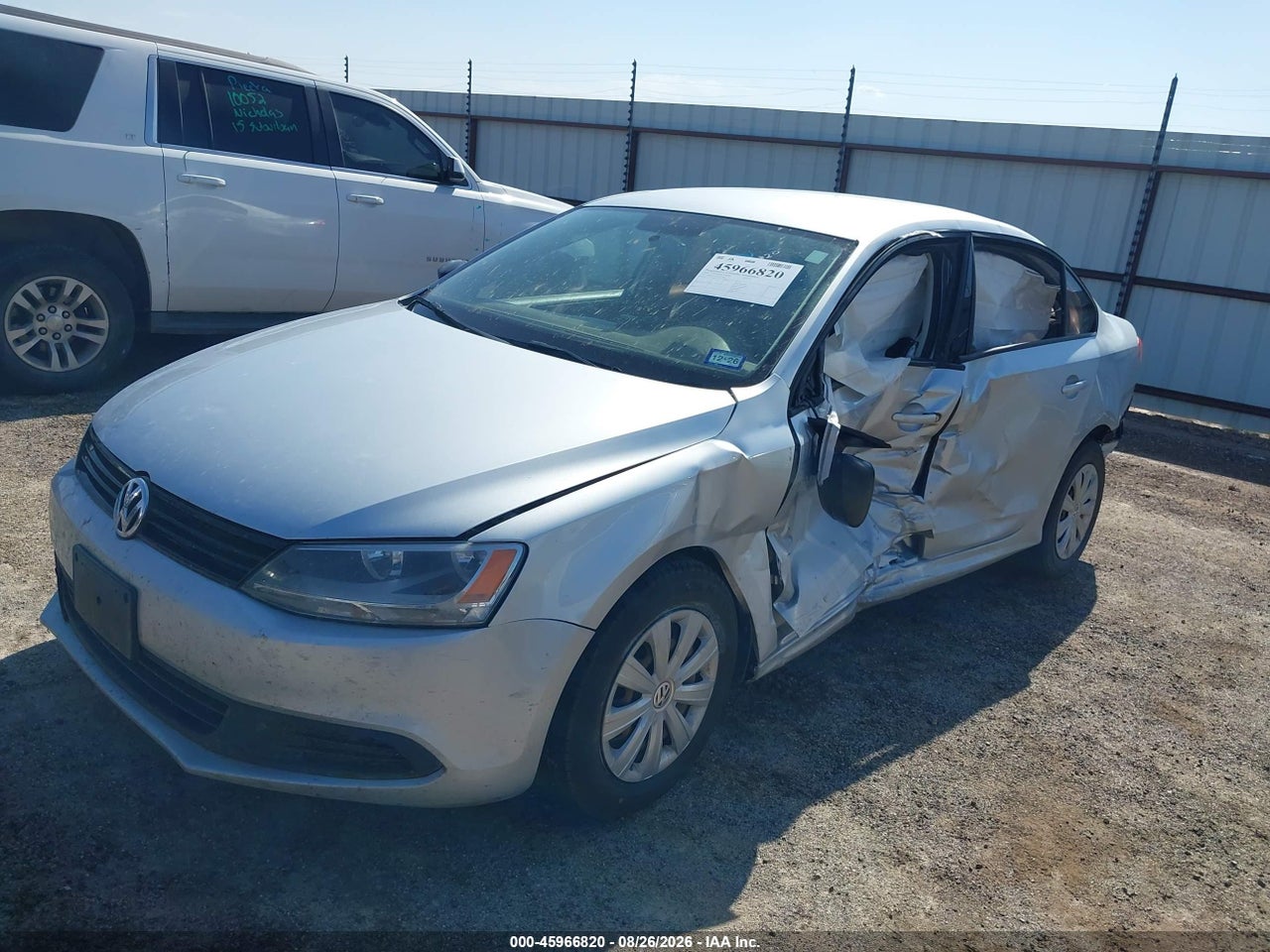 2014 VOLKSWAGEN JETTA 2.0L S · 2/11