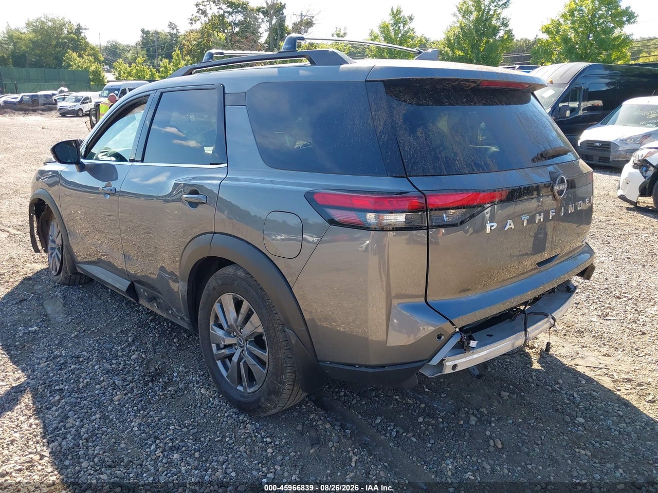 2025 NISSAN PATHFINDER SV 4WD · 3/11