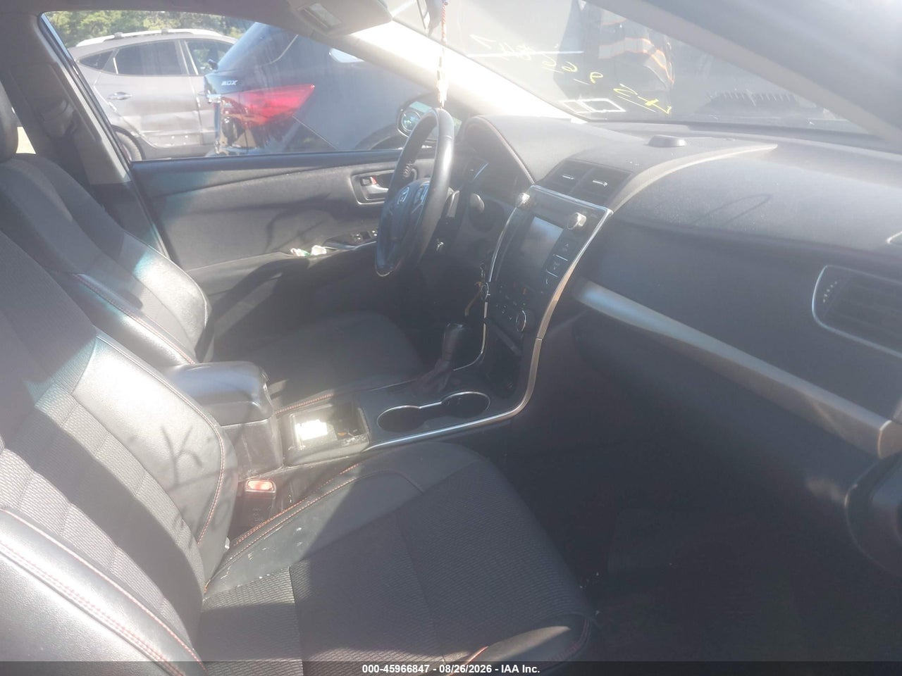 2017 TOYOTA CAMRY SE · 5/11