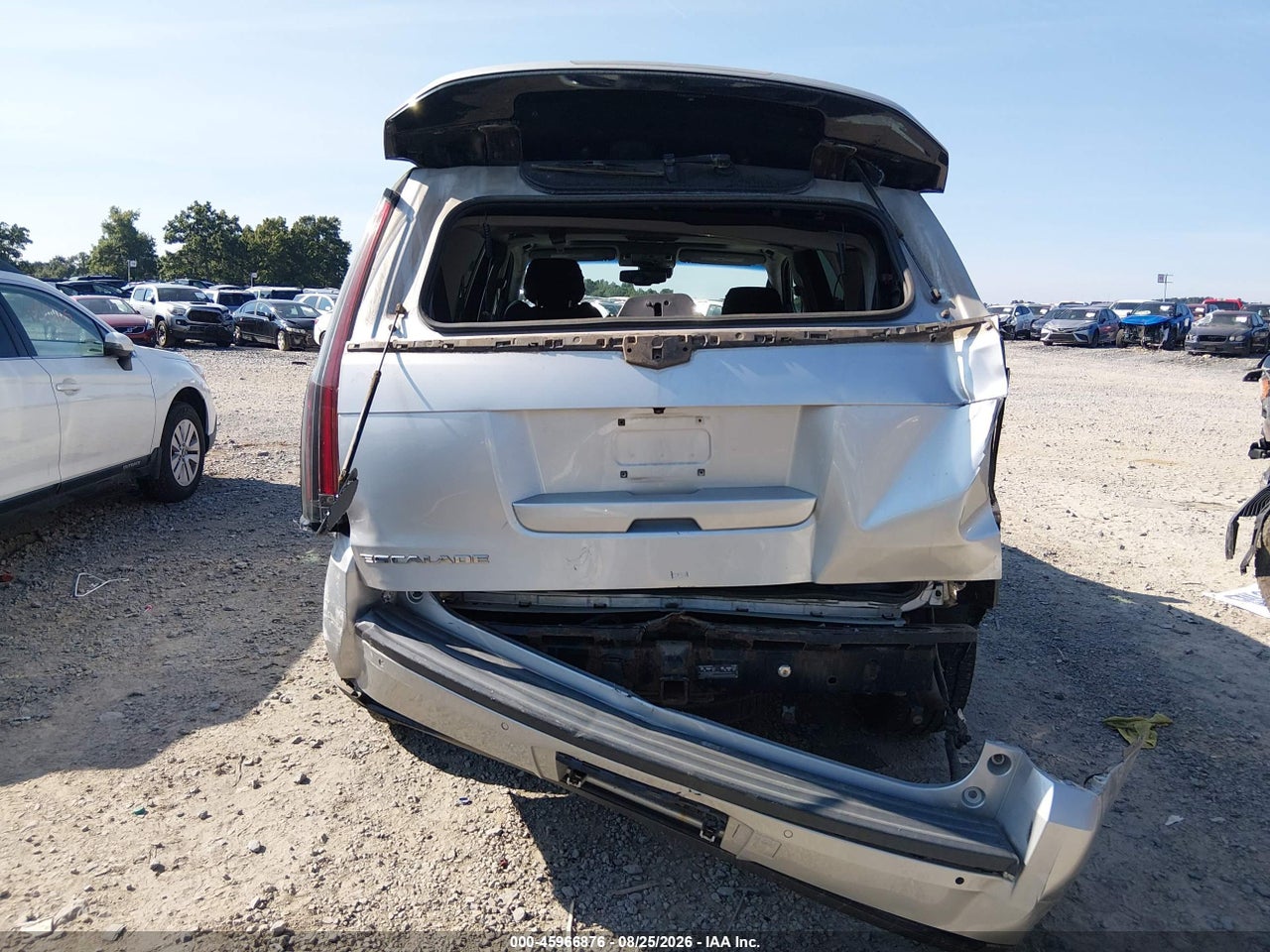 2015 CADILLAC ESCALADE LUXURY · 6/11