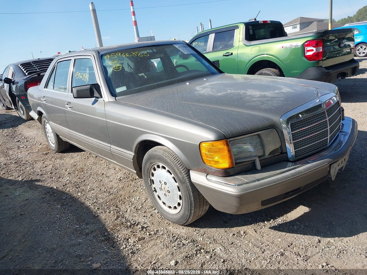 1989 MERCEDES-BENZ 300 SE