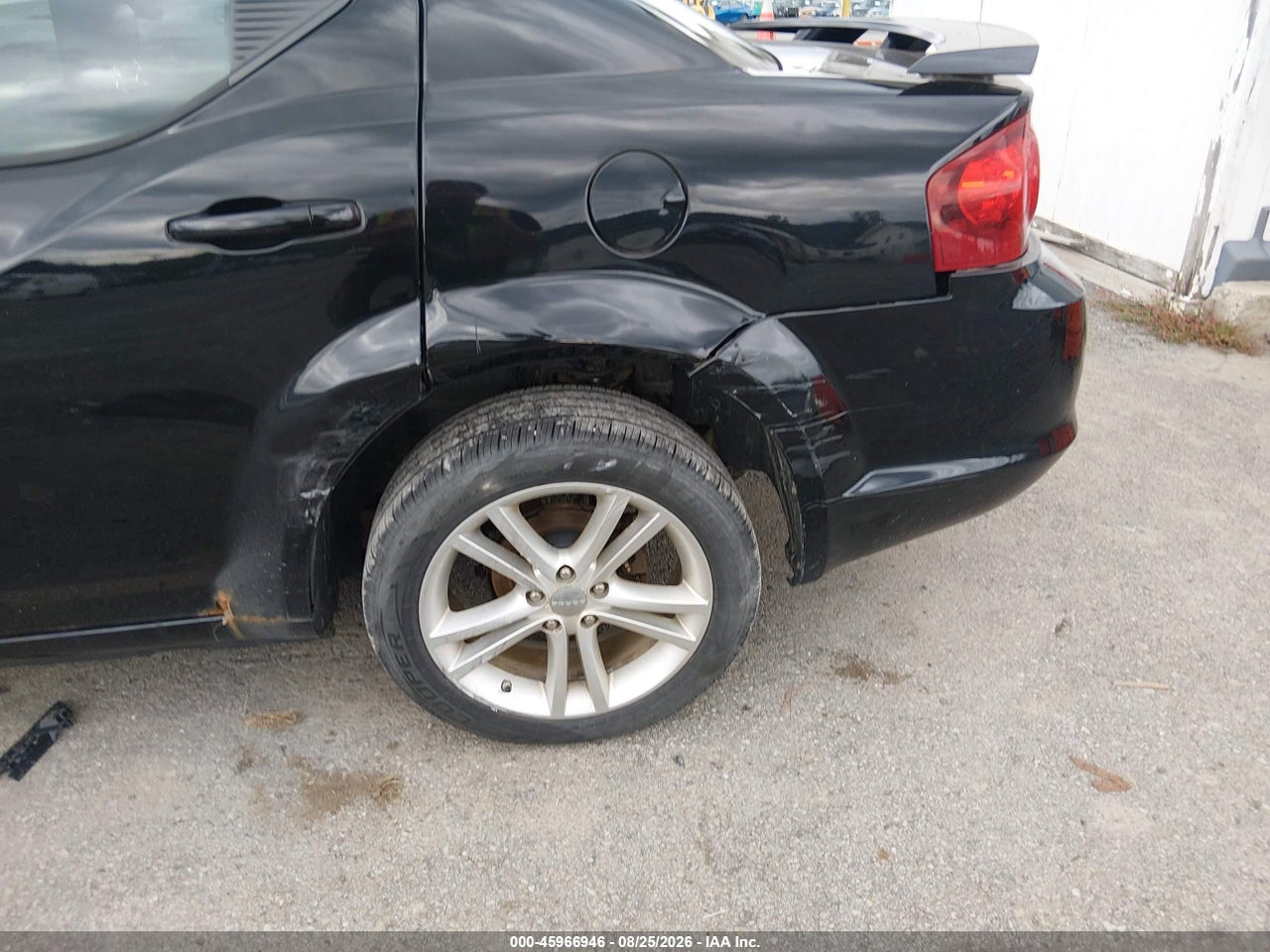 2012 DODGE AVENGER SE · 6/11