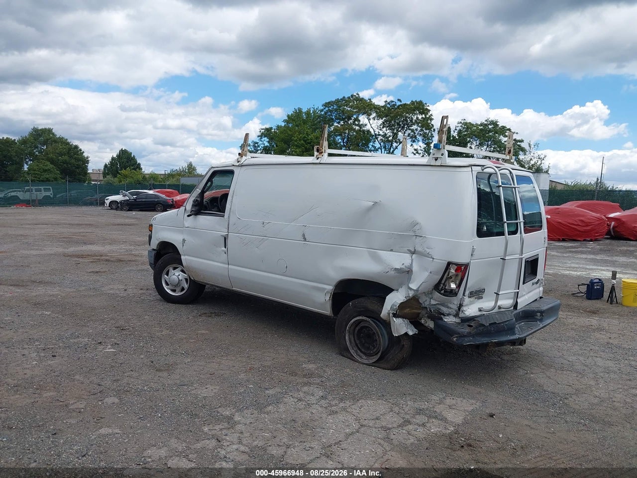 2013 FORD E-250 COMMERCIAL · 3/10