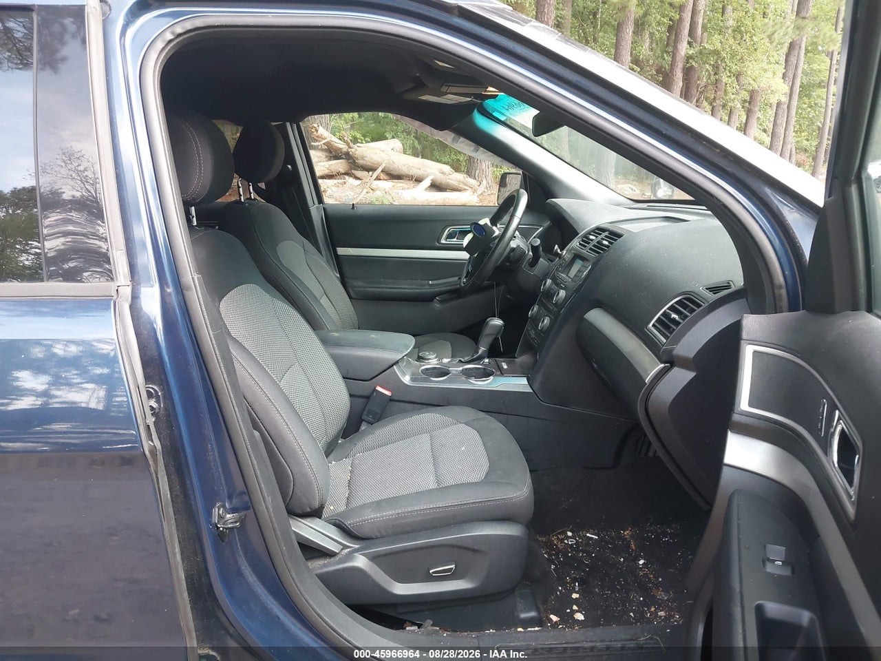 2017 FORD EXPLORER XLT · 5/11