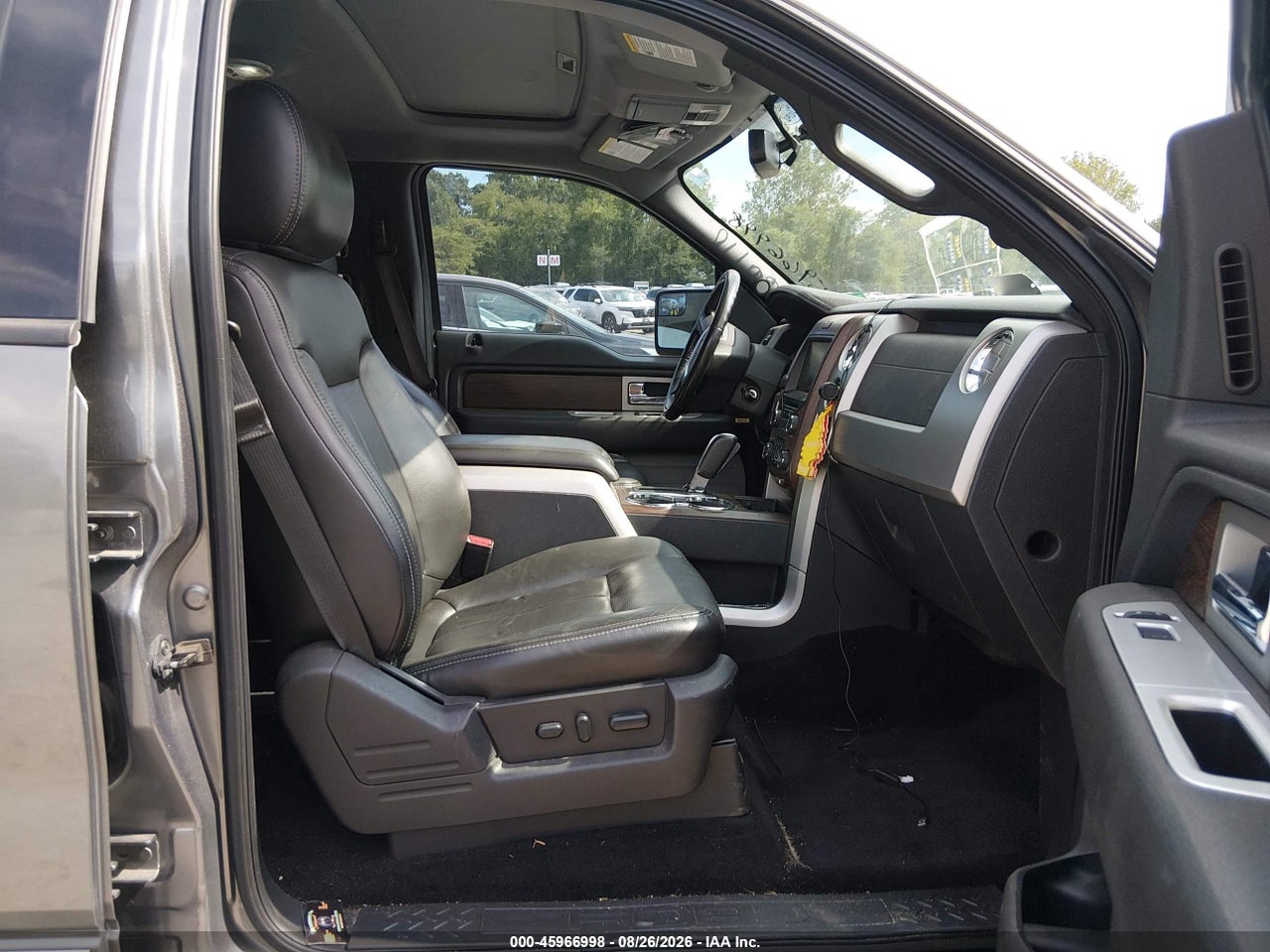 2013 FORD F-150 LARIAT · 5/11