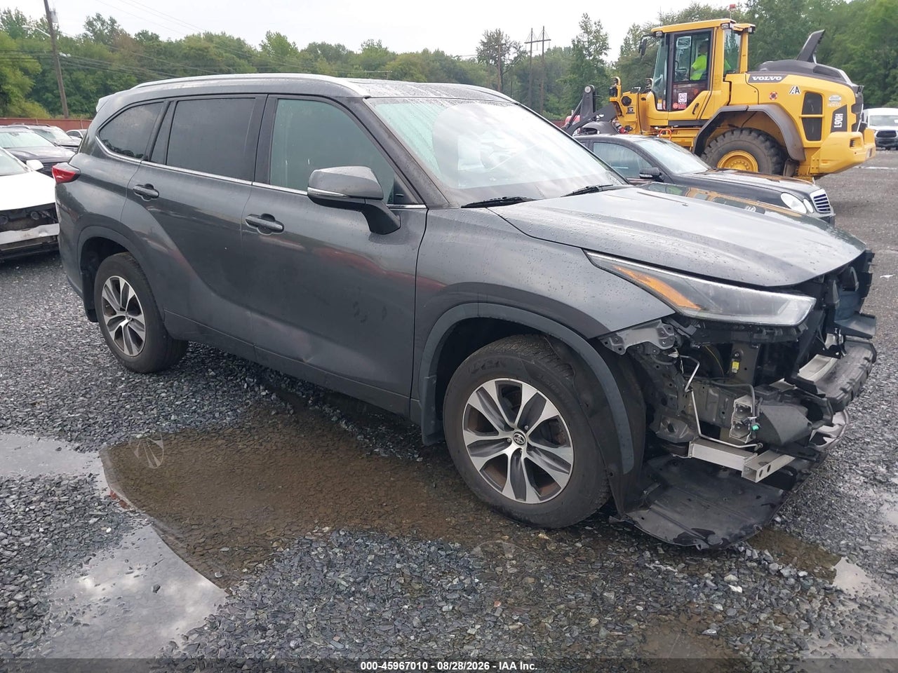 2021 TOYOTA HIGHLANDER XLE