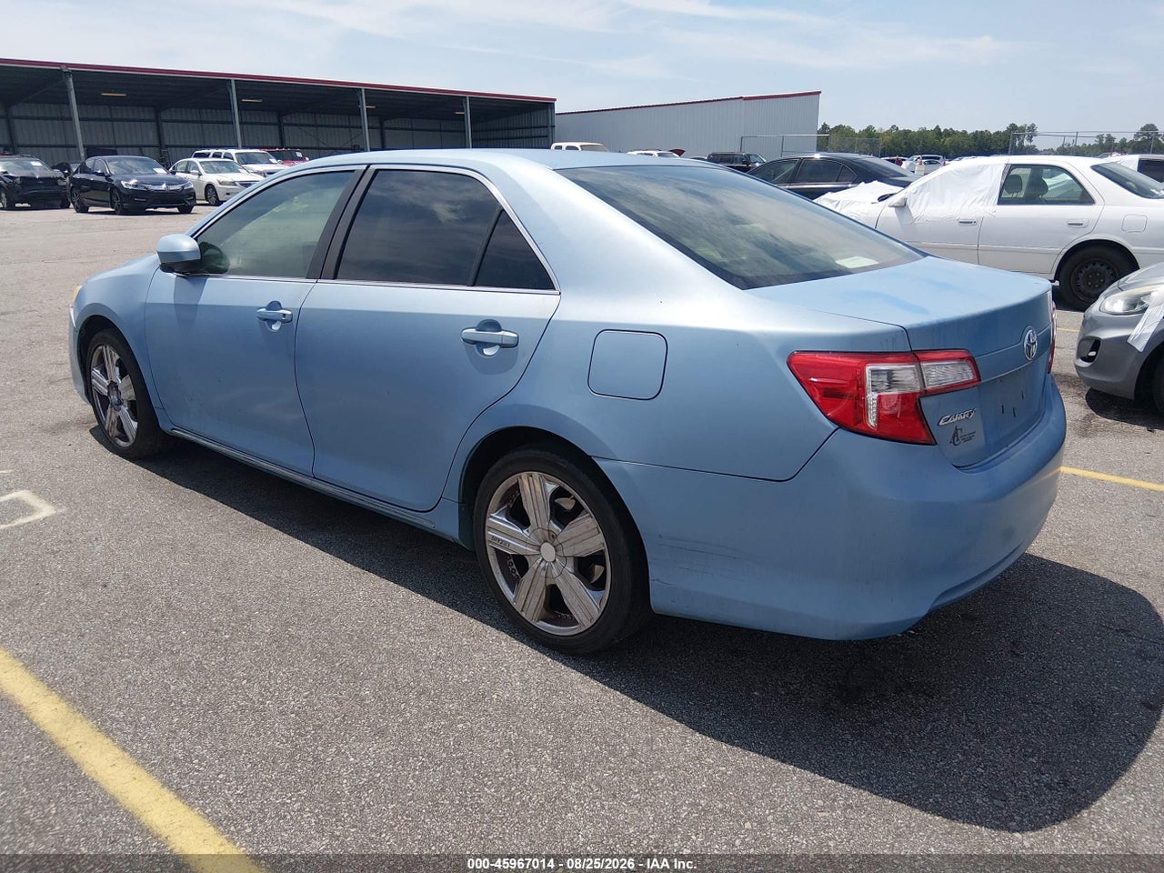 2012 TOYOTA CAMRY LE · 3/11