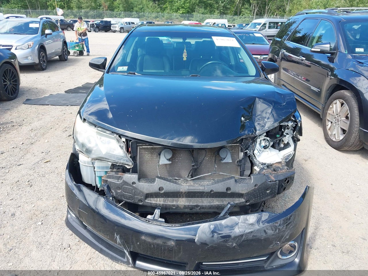 2014 TOYOTA CAMRY SE · 6/11
