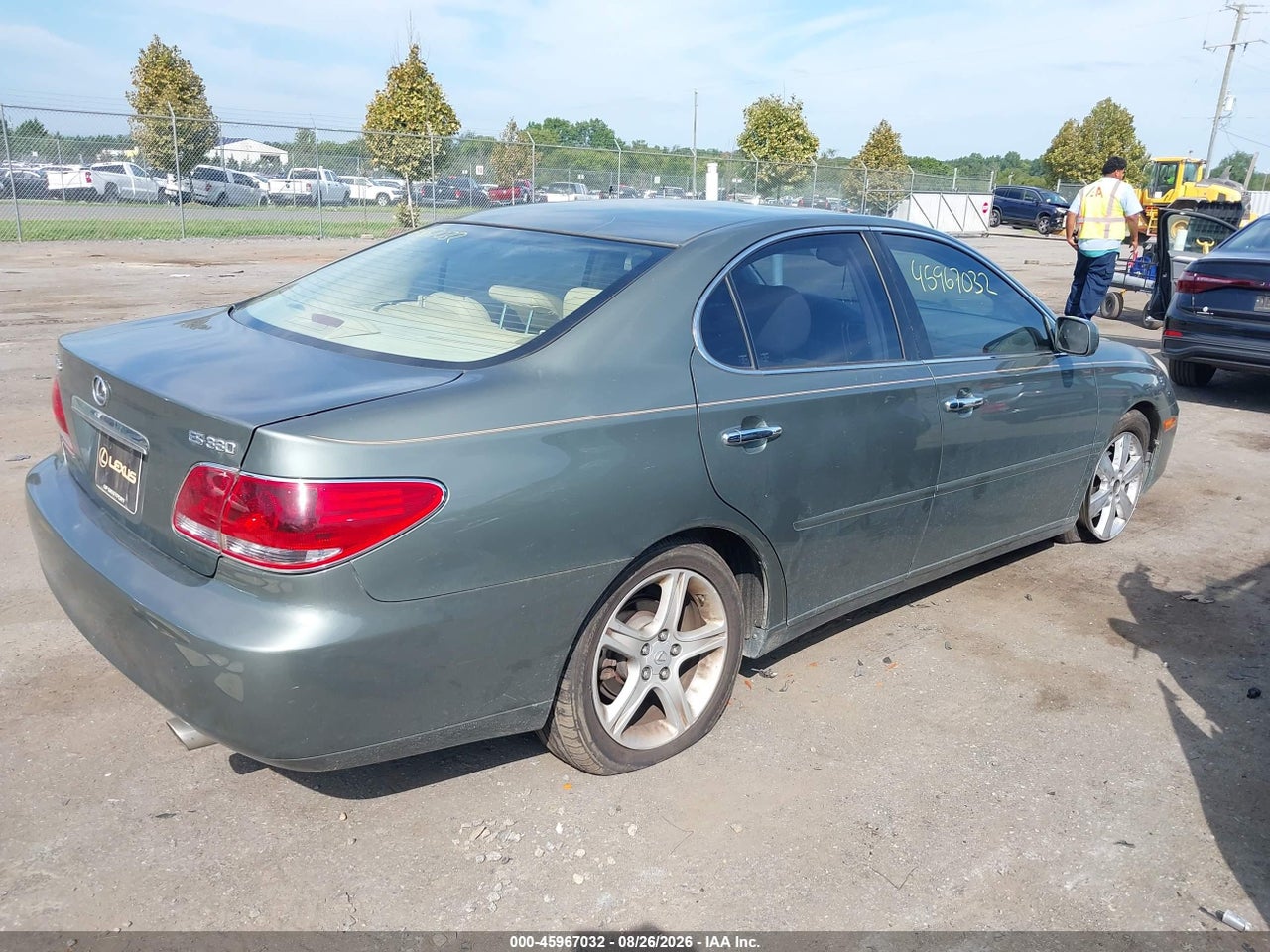 2005 LEXUS ES 330 · 4/11