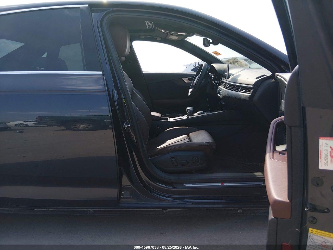 2018 AUDI A4 2.0T TECH ULTRA PREMIUM/2.0T ULTRA PREMIUM · 5/11