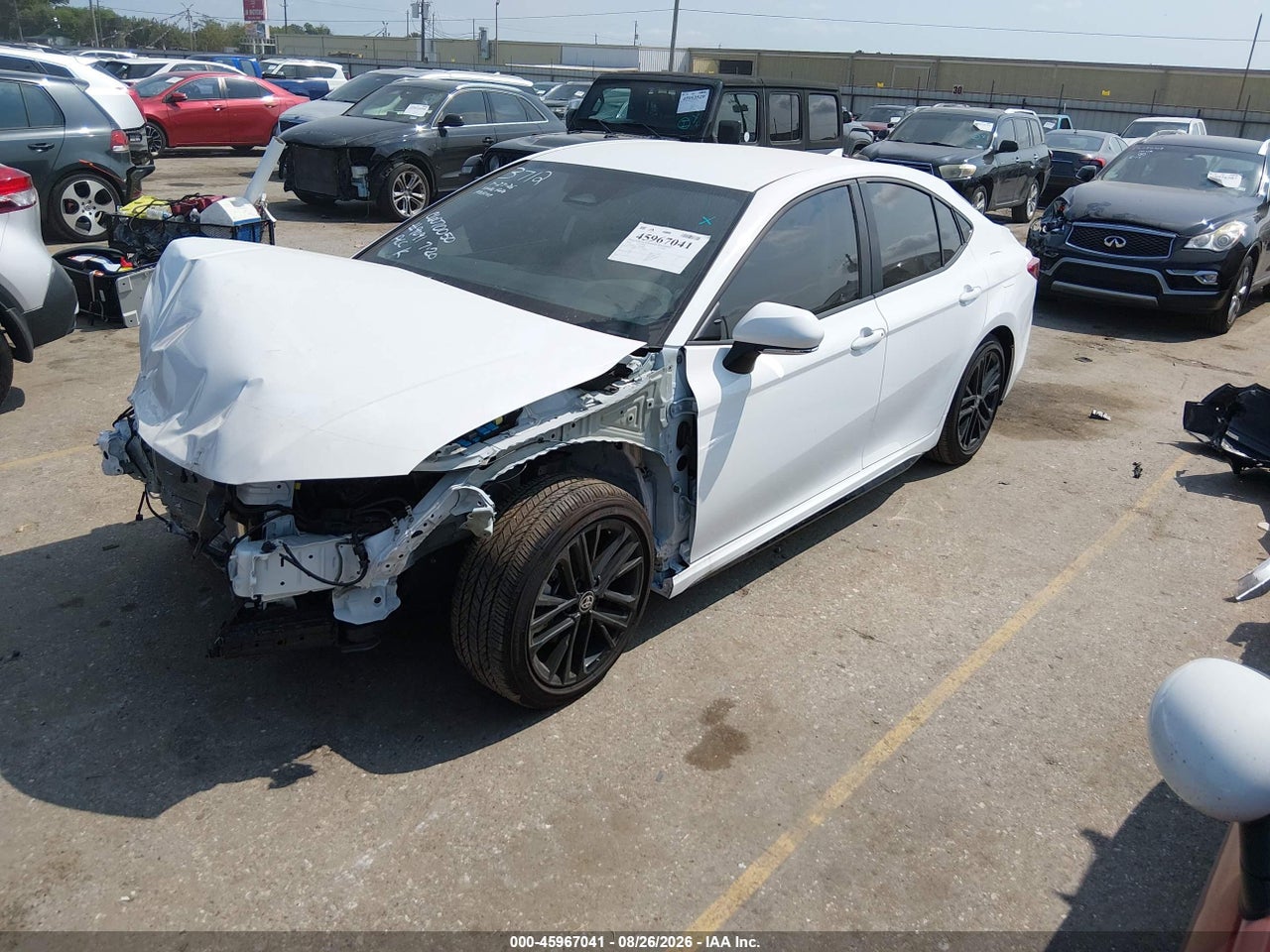 2026 TOYOTA CAMRY SE · 2/10