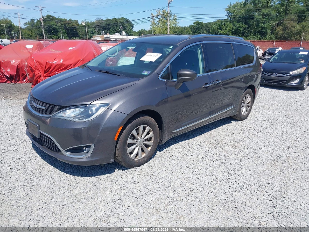 2018 CHRYSLER PACIFICA TOURING L · 2/11