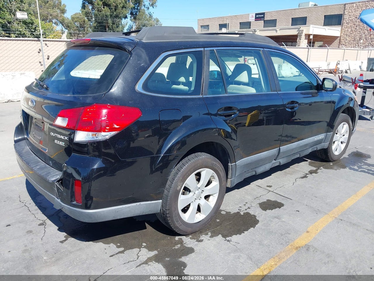 2012 SUBARU OUTBACK 2.5I · 4/11