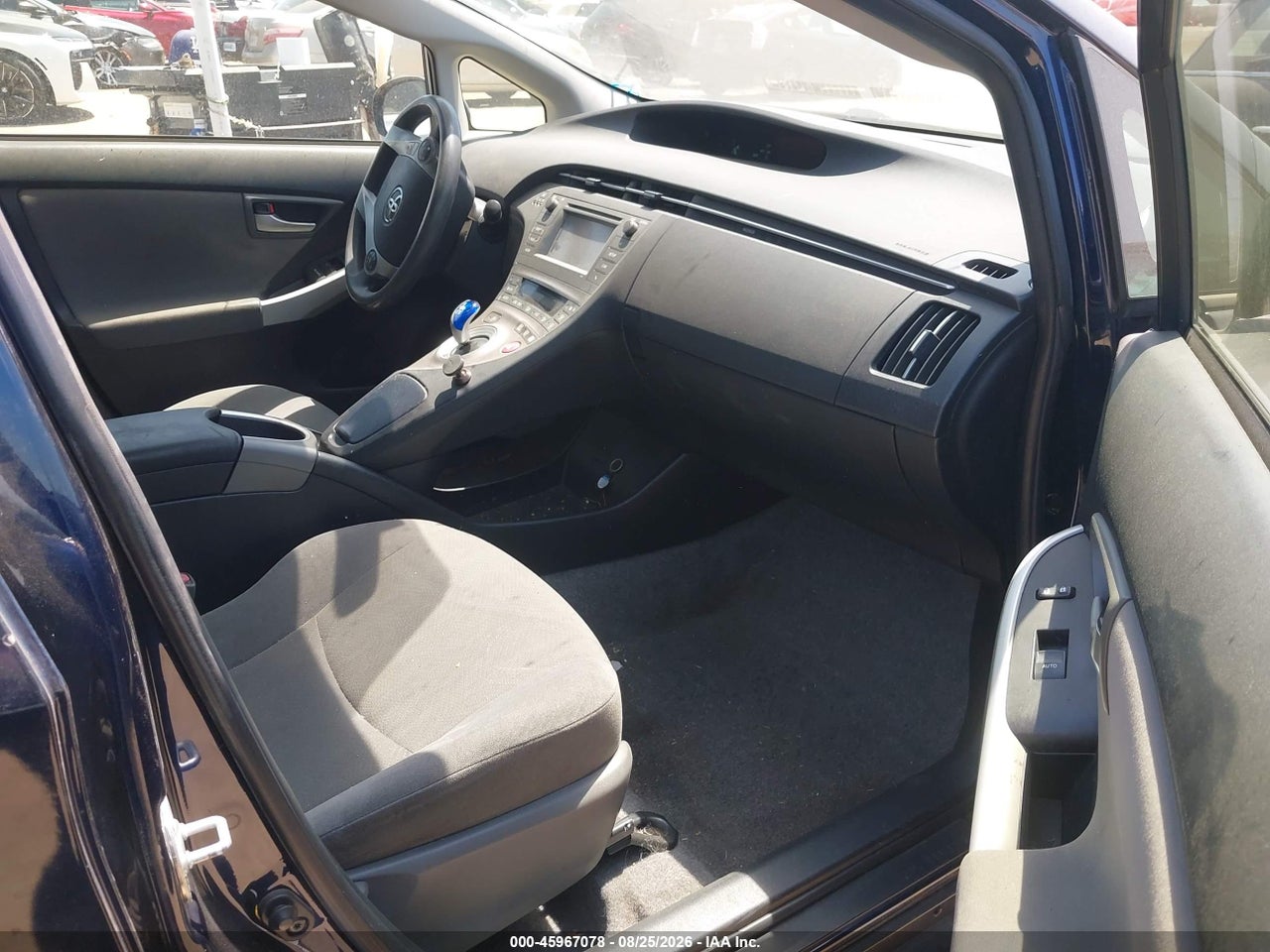 2014 TOYOTA PRIUS TWO · 5/11