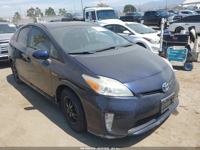 JTDKN3DU6E0****** · 2014 TOYOTA PRIUS TWO