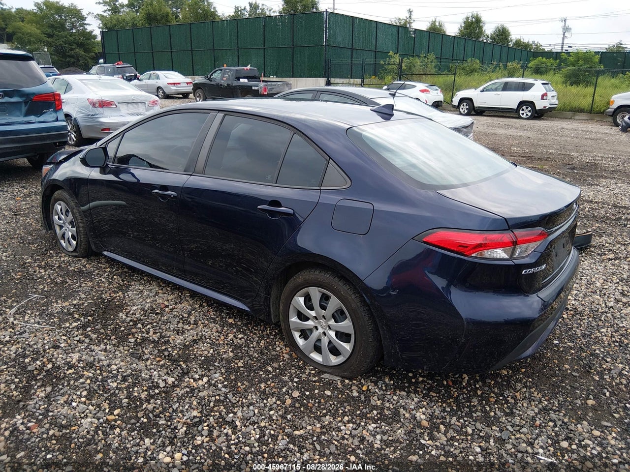 2021 TOYOTA COROLLA LE · 3/11