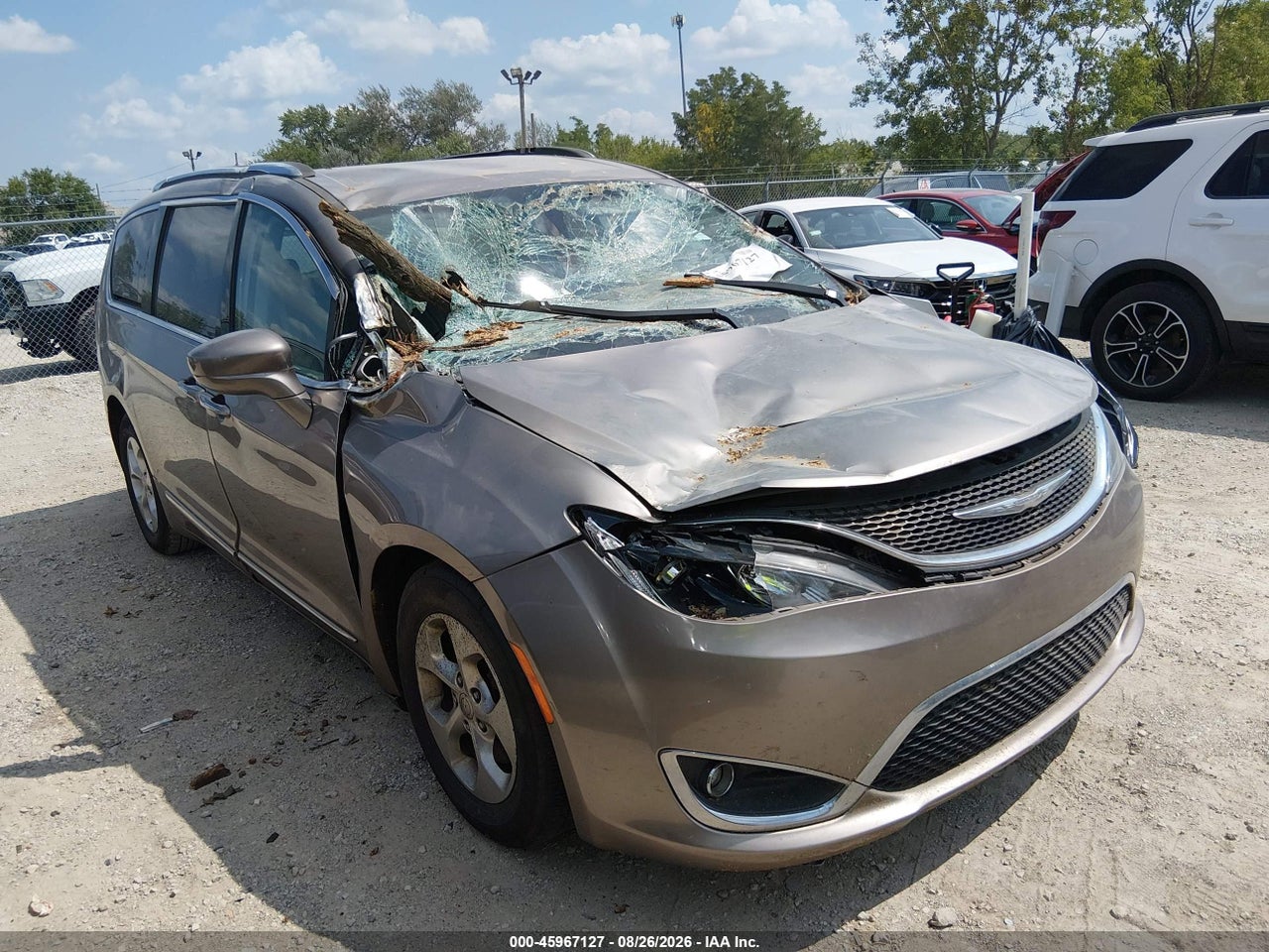 2C4RC1EG0HR****** · 2017 CHRYSLER PACIFICA TOURING-L PLUS
