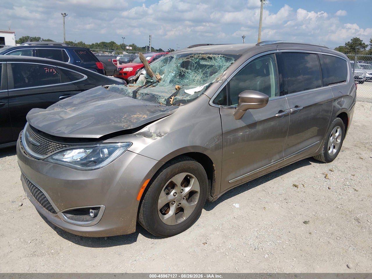 2017 CHRYSLER PACIFICA TOURING-L PLUS · 2/11