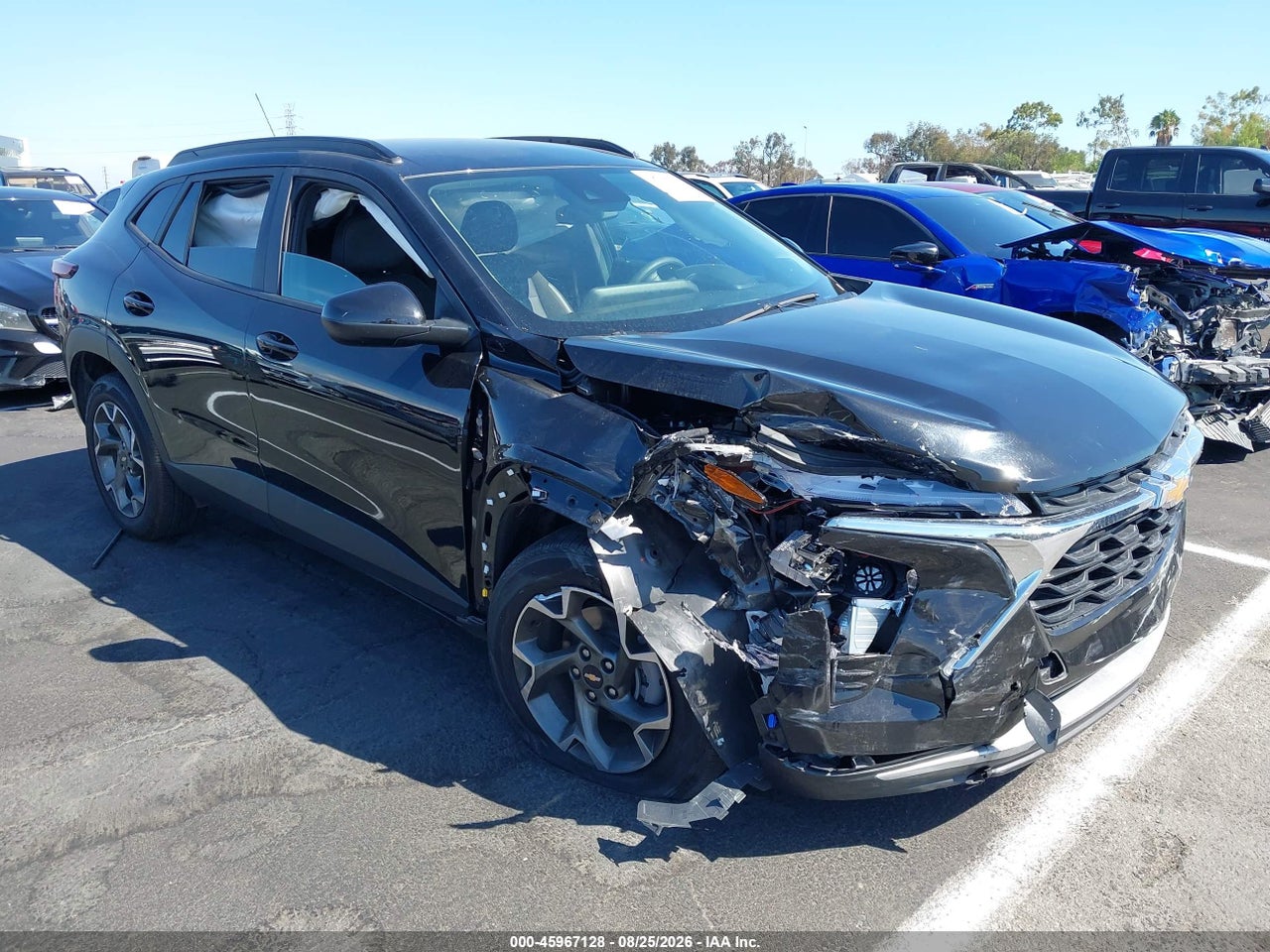 KL77LHEP1SC****** · 2025 CHEVROLET TRAX FWD LT