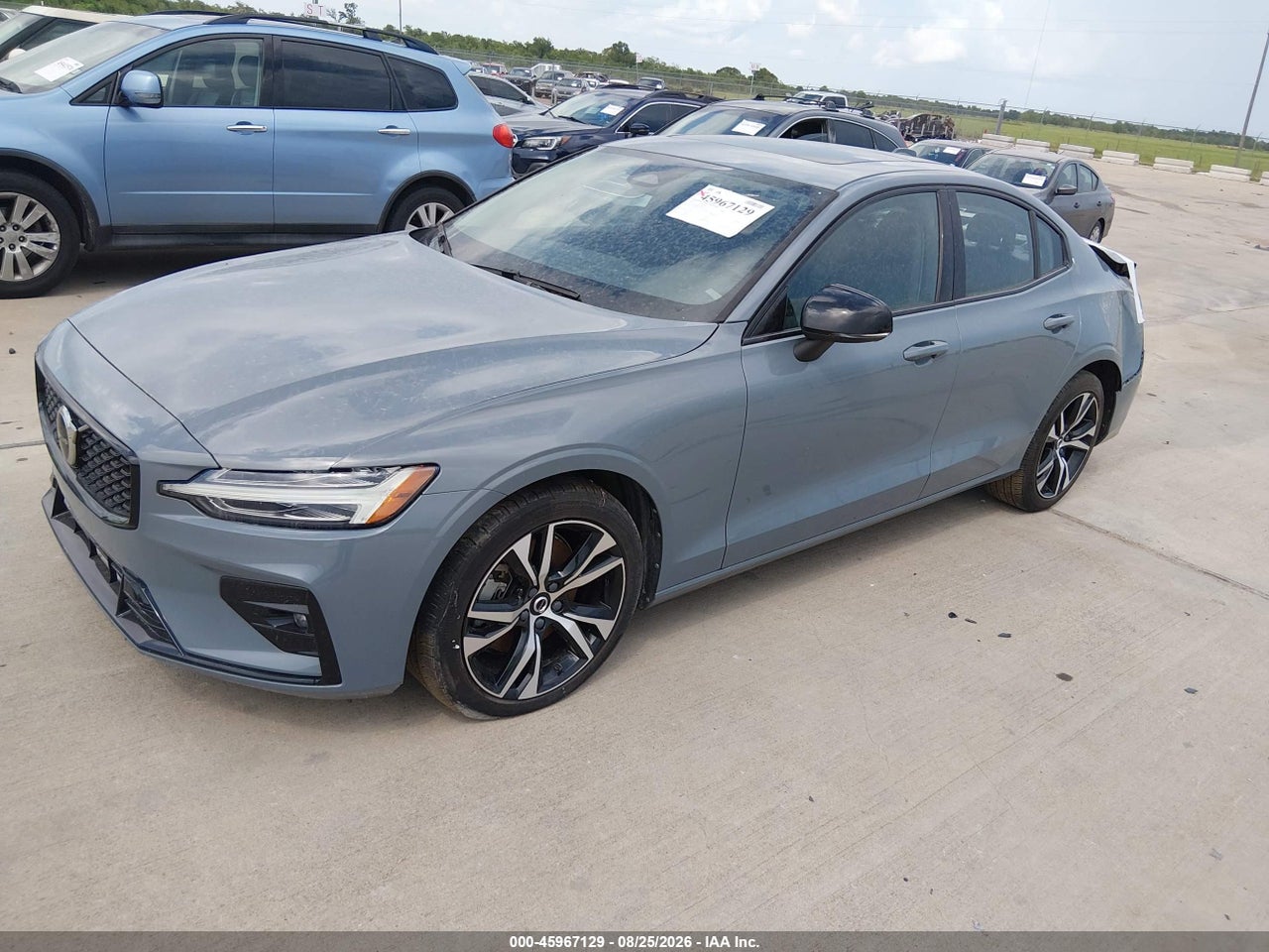 2024 VOLVO S60 B5 CORE DARK THEME · 2/11