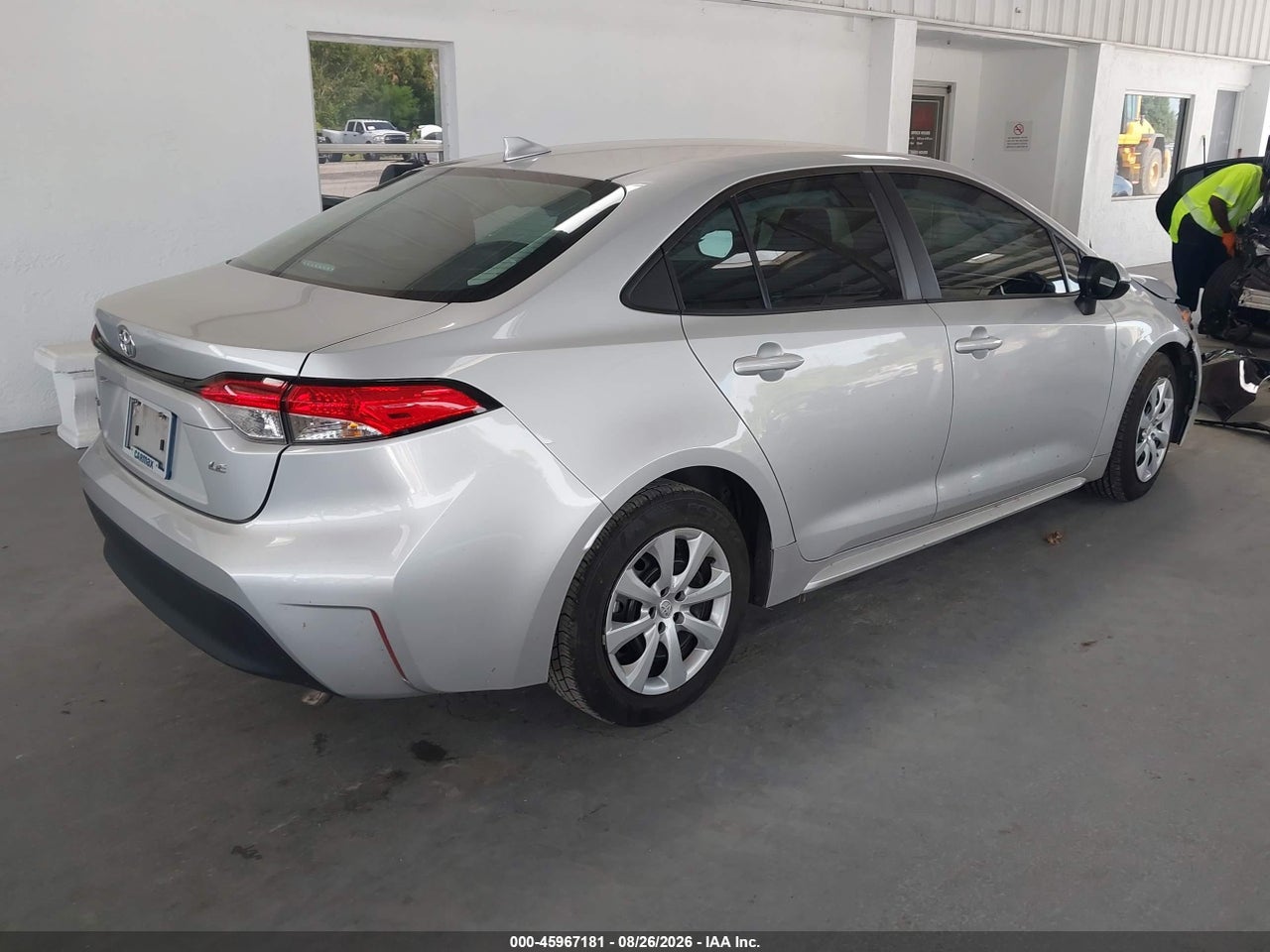 2023 TOYOTA COROLLA LE · 4/11