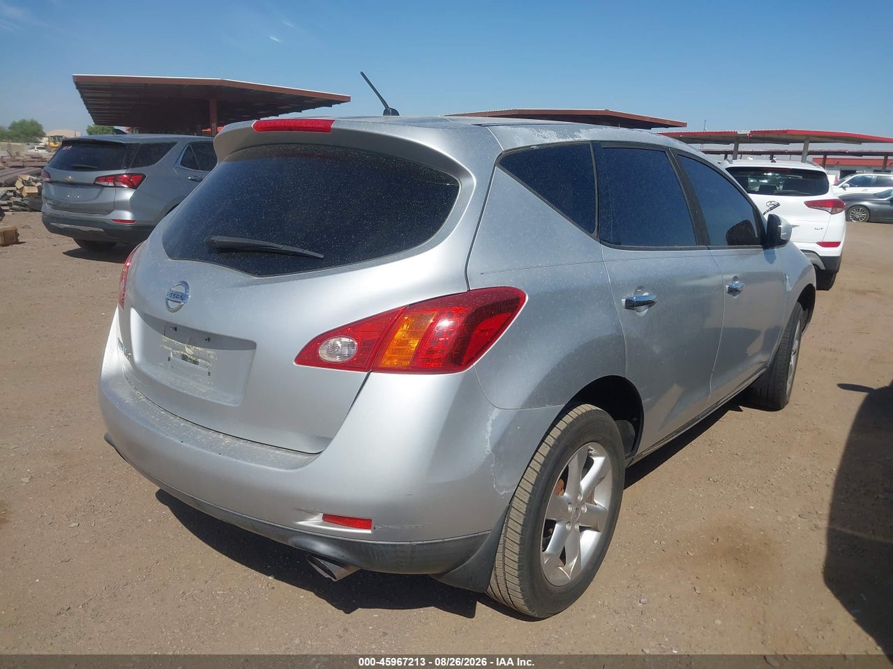 2010 NISSAN MURANO S · 4/11