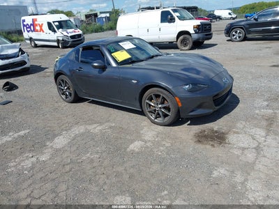 JM1NDAM7XH0****** · 2017 MAZDA MX-5 MIATA RF GRAND TOURING