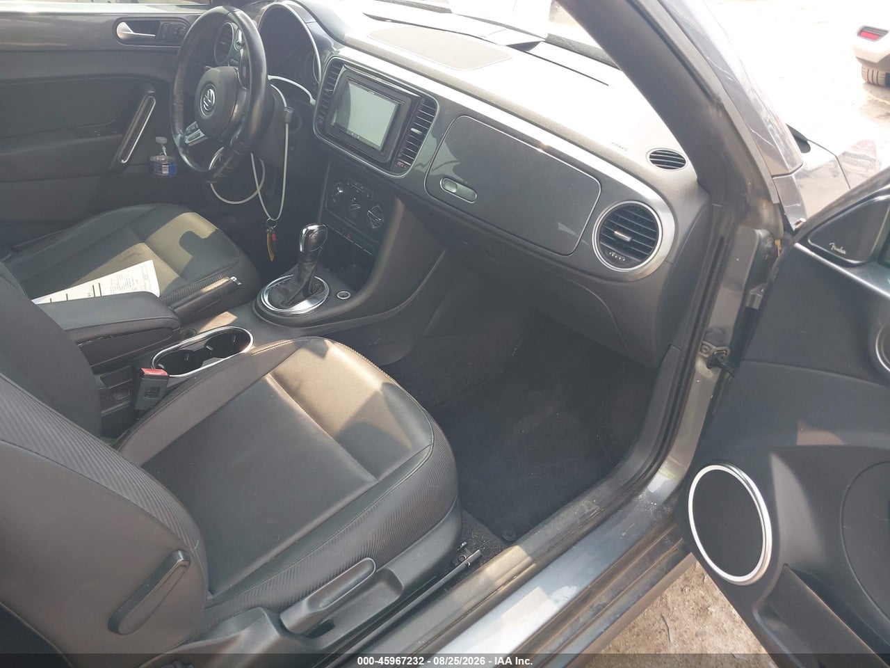 2013 VOLKSWAGEN BEETLE 2.5L · 5/11