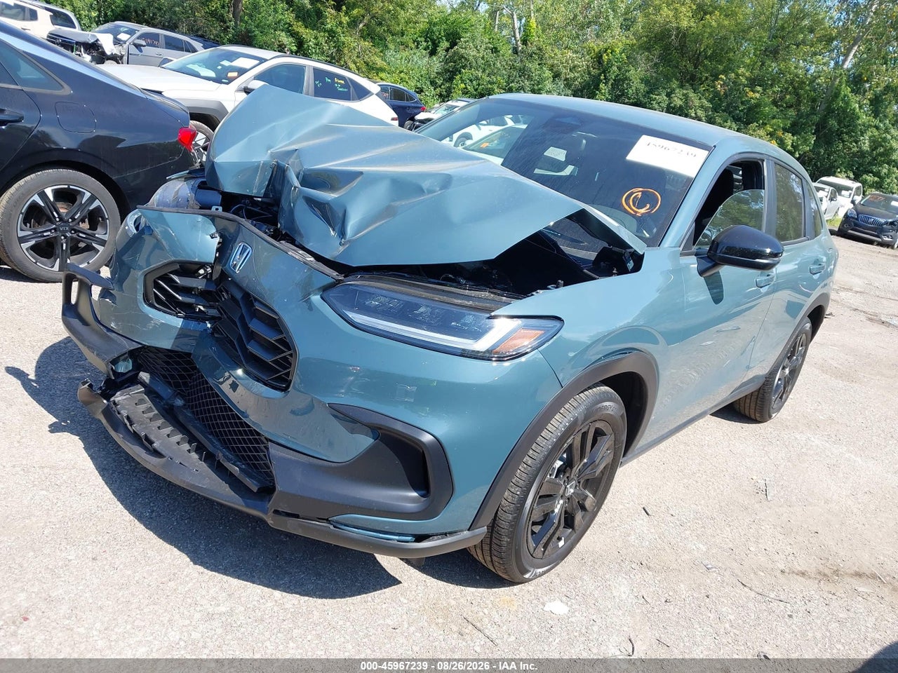 2027 HONDA HR-V SPORT AWD · 2/11