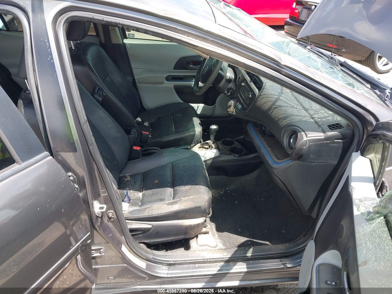 2013 TOYOTA PRIUS C TWO · 5/11