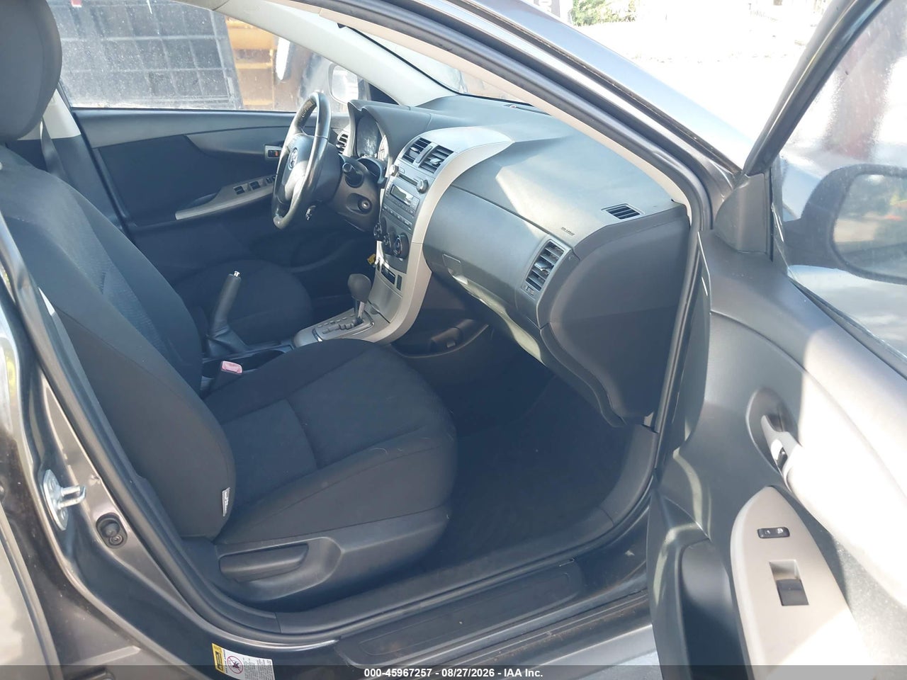 2010 TOYOTA COROLLA S · 5/11