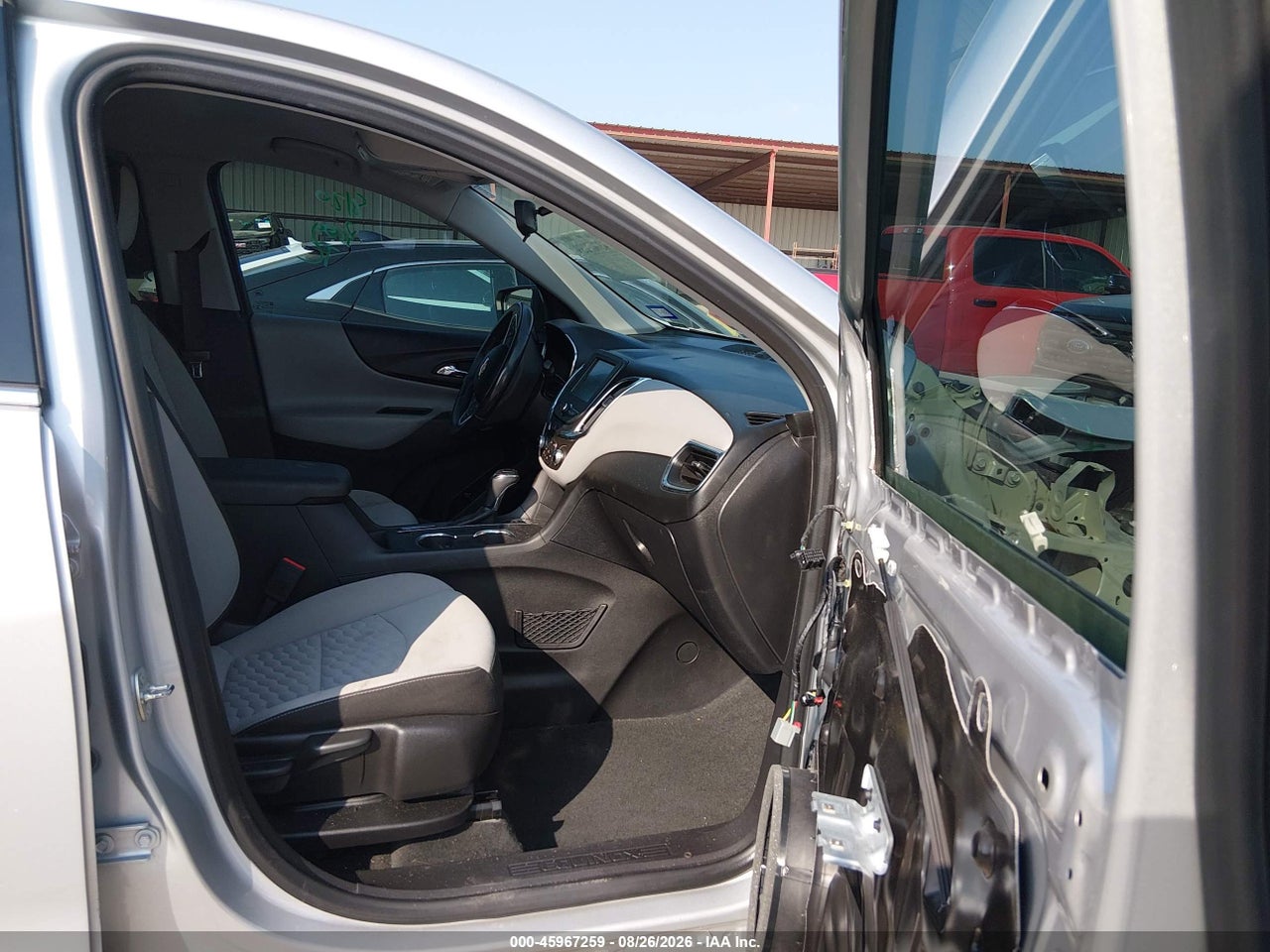 2018 CHEVROLET EQUINOX LT · 5/11