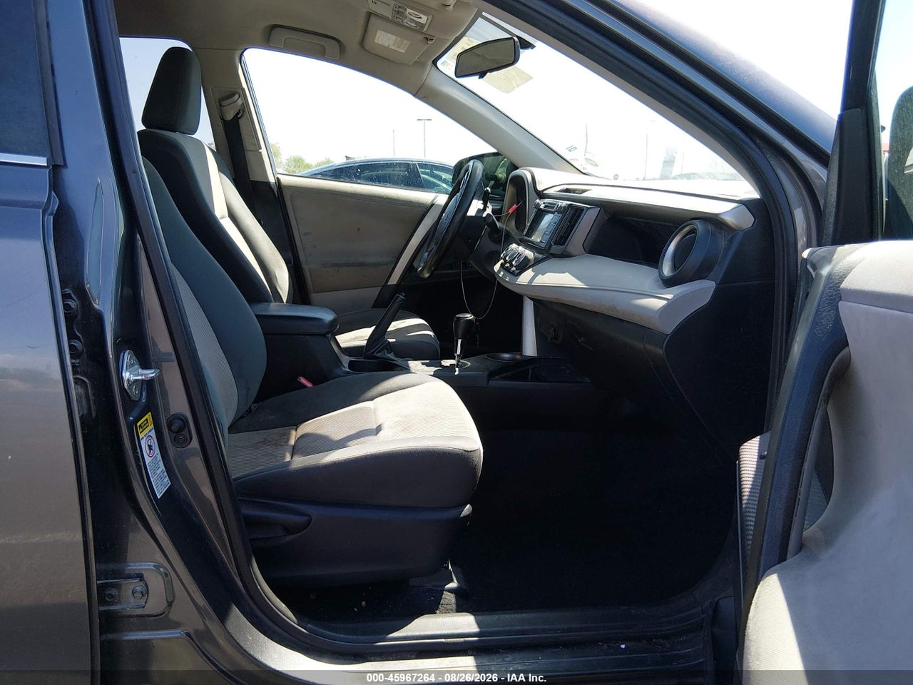 2013 TOYOTA RAV4 LE · 5/11